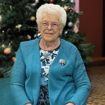 Lois Bradshaw