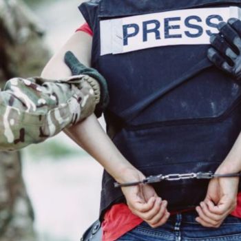 VoxDev: How violence against journalists reshapes the profession
