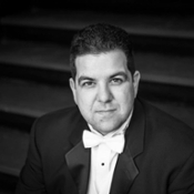 Headshot of Joseph Resendes