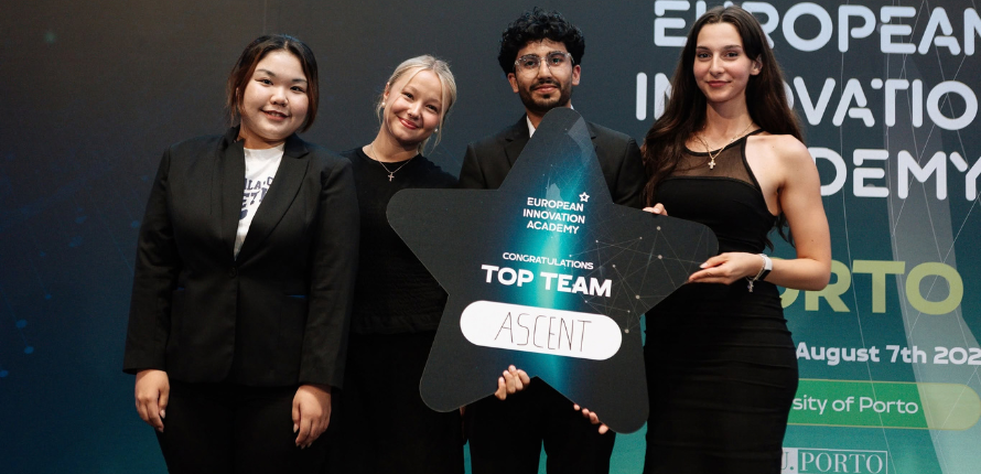Top Team EIA - Ascent