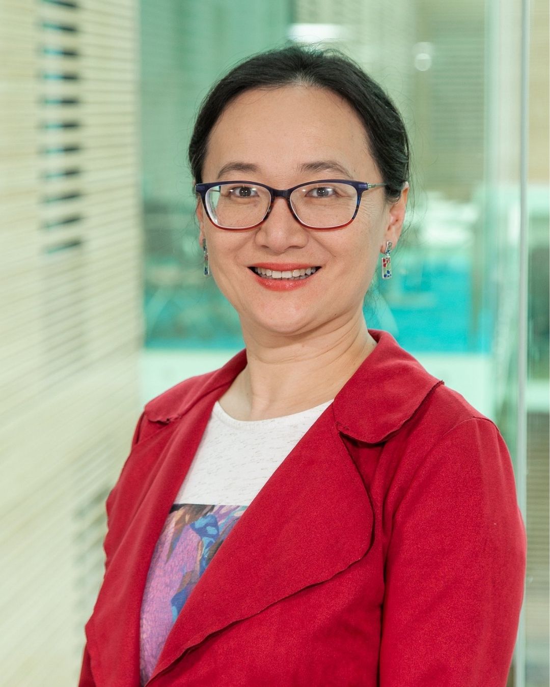 headshot of Lan Guo