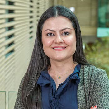Photo of Melody Yousefian