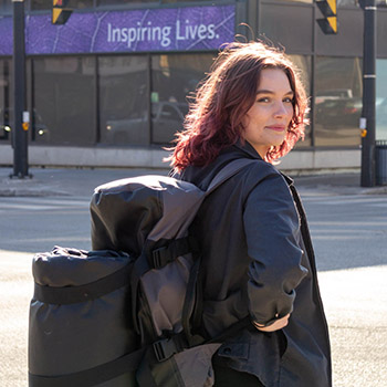 Laurier UX students create multi-functional backpack for people experiencing homelessness. 