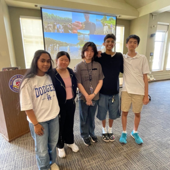 Group of students at Shad Laurier program