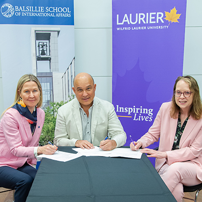 Balsillie School of International Affairs Director Ann Fitz-Gerald, Jim Balsillie and Laurier President and Vice-Chancellor Deborah MacLatchy.