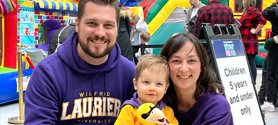 Purple and Gold Party atendees